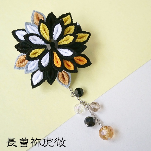 【刀剣乱舞】刀剣男士モチーフつまみ細工クリップブローチ:小