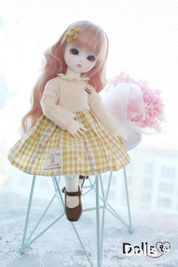 ベージュのニットドレス 1/6 USD