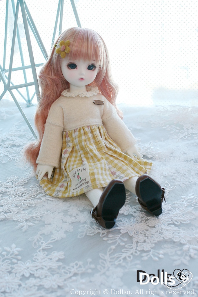 ベージュのニットドレス 1/6 USD