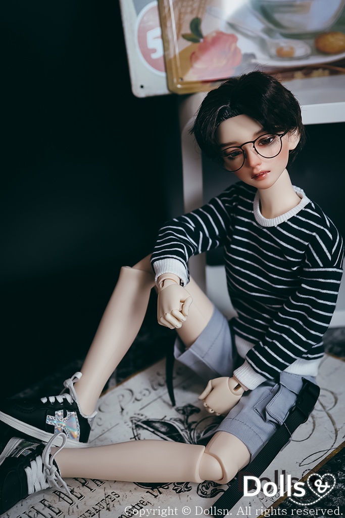 ストライプラウンドネックTシャツブラック 1/4 MSD