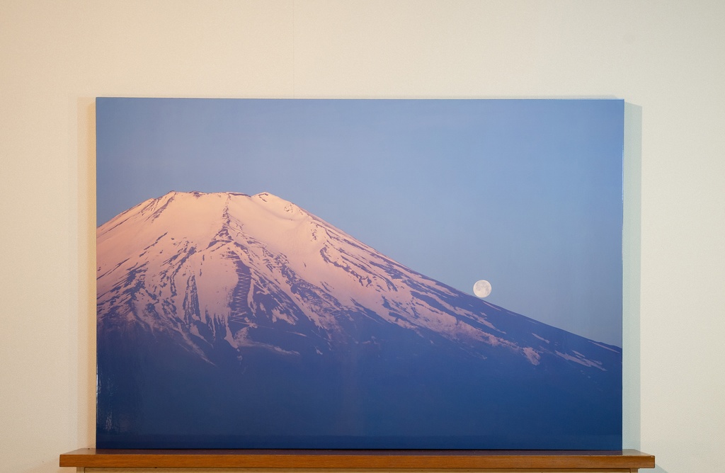 「月ころがし  Rolling moon」 木製パネル 全倍(600×900)  2019年作成