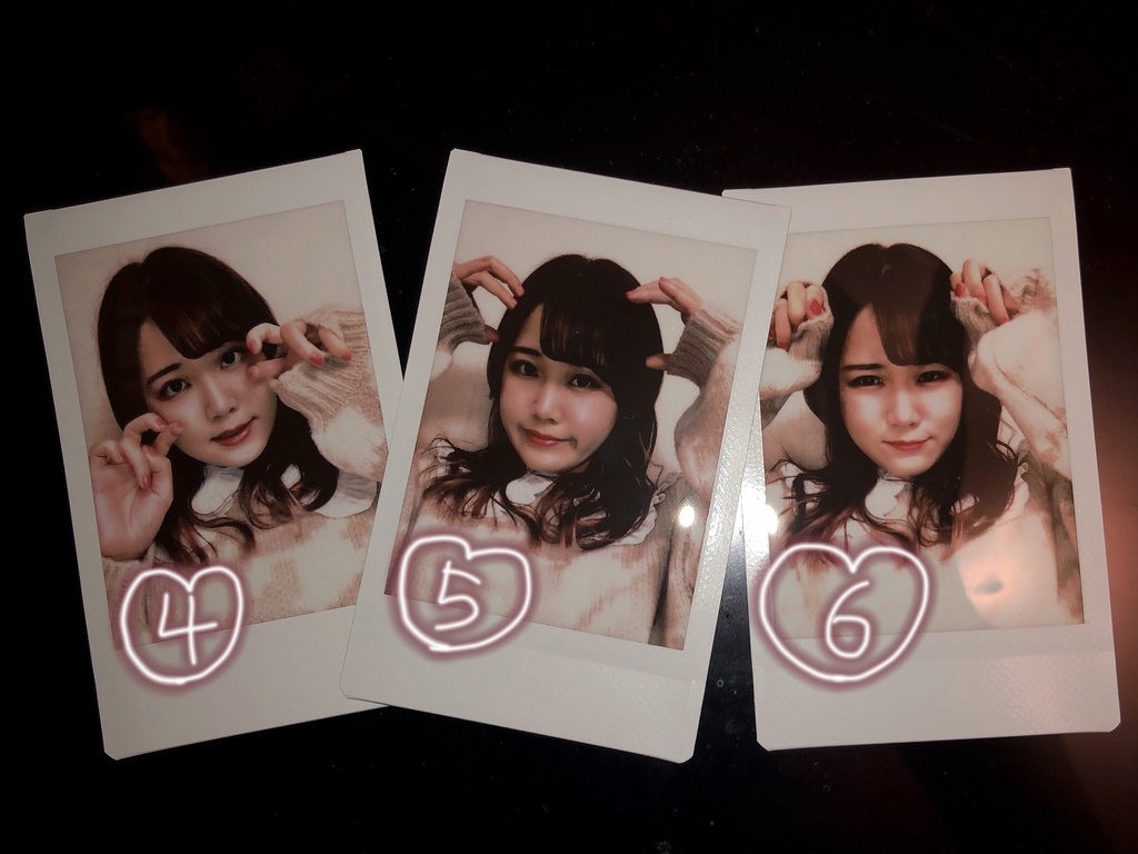 おててであそぶくまりさチェキ