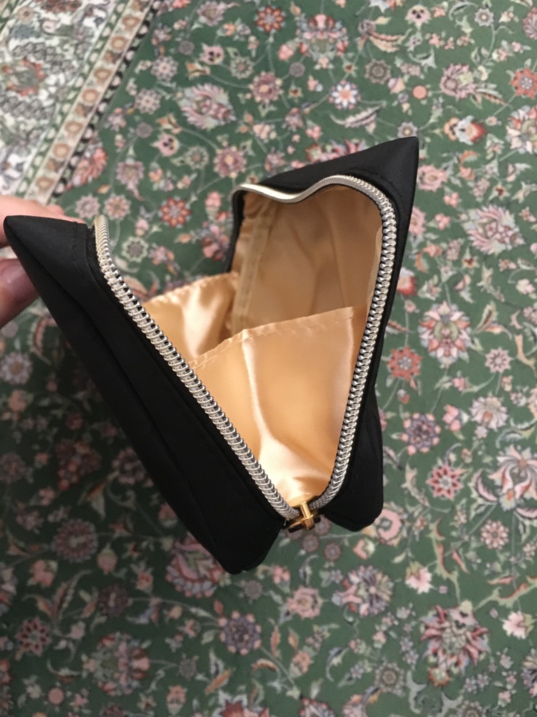 みつくりポーチ