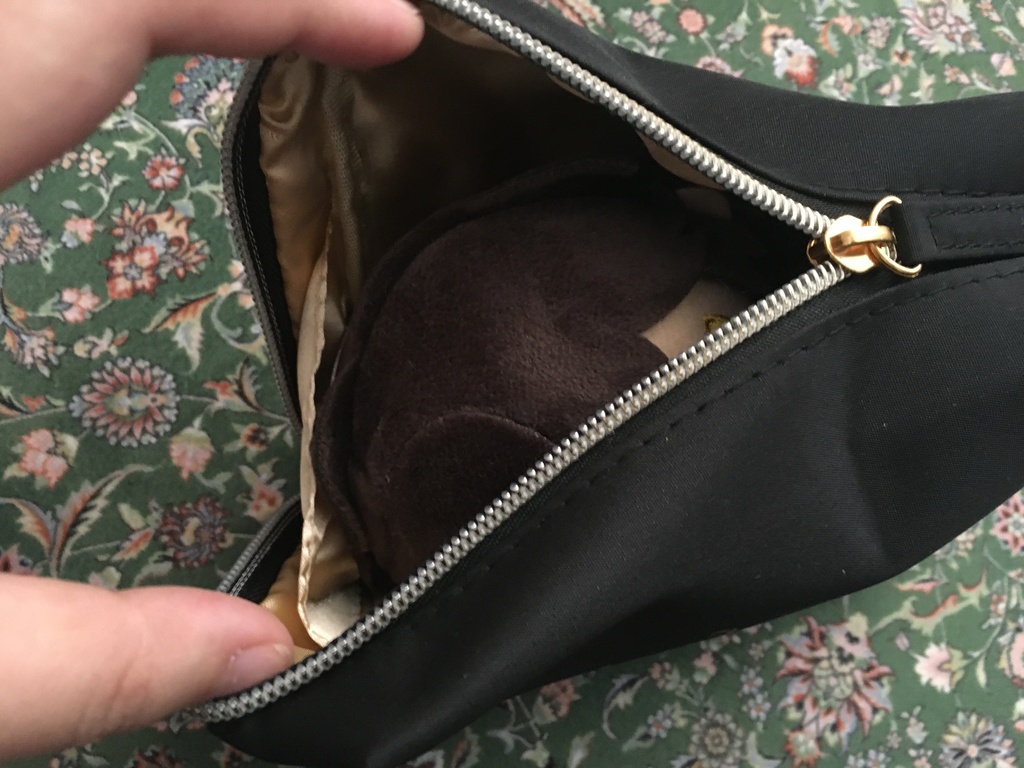 みつくりポーチ