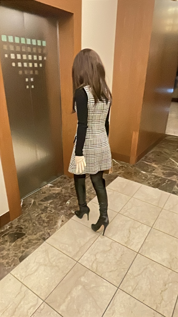 マスクより高ヒールの方がきつかったよ(^^;;マスクなお姉とごはん