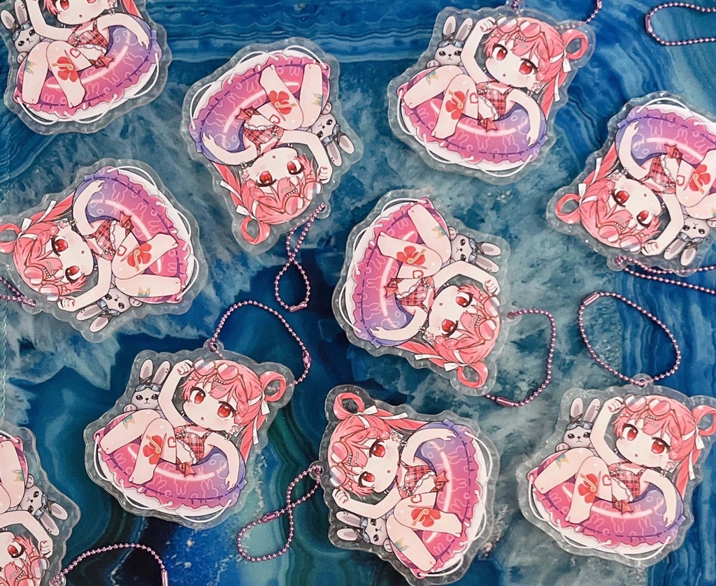 【C105】エル アクリルキーホルダー(浮き輪)