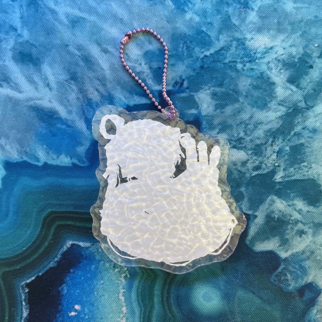 【C105】エル アクリルキーホルダー(浮き輪)