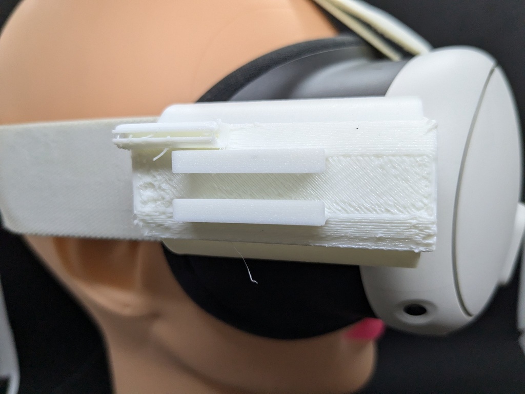 Quest3用バナナ式マイクホルダーアタッチメント