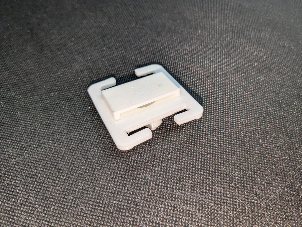 Quest3用トラッカーホルダー