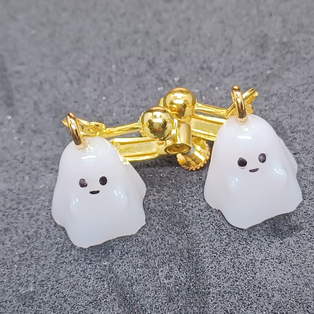 おばけのゆらゆらイヤリング