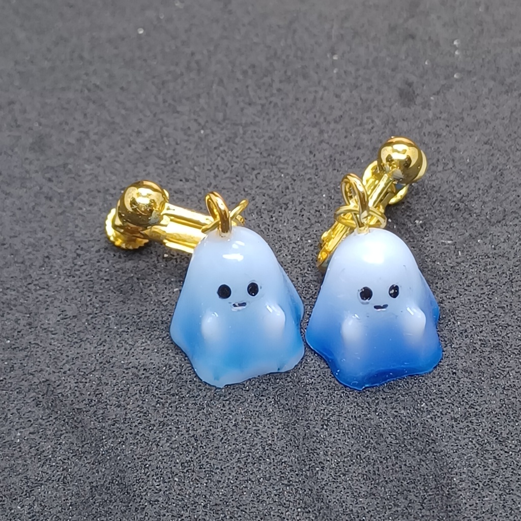 おばけのゆらゆらイヤリング