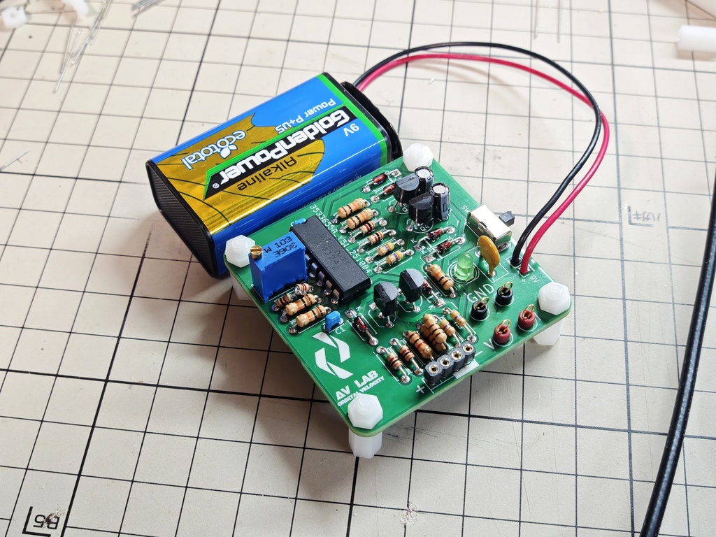 I-Vカーブトレーサキット(現在販売に向けて準備中)