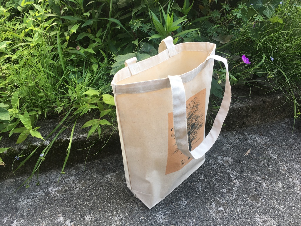 ブナと動物たちトートバッグ