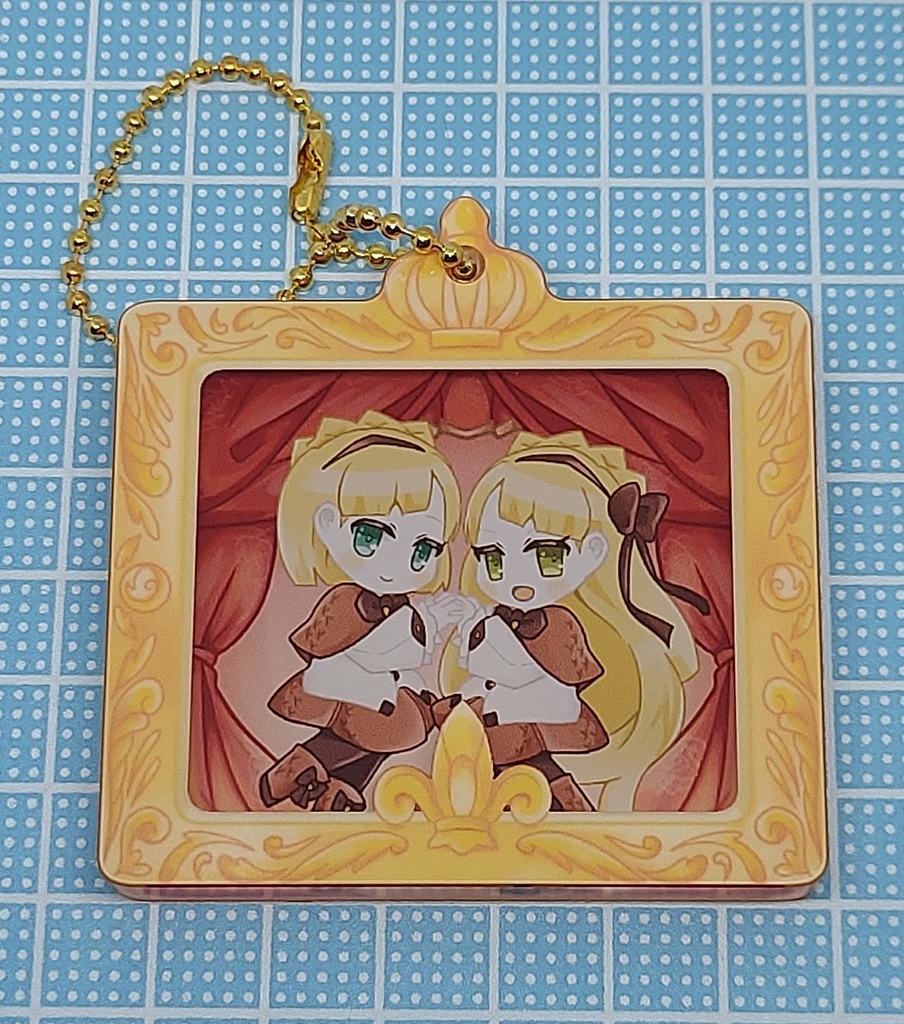 ダイカットドミノアクキー