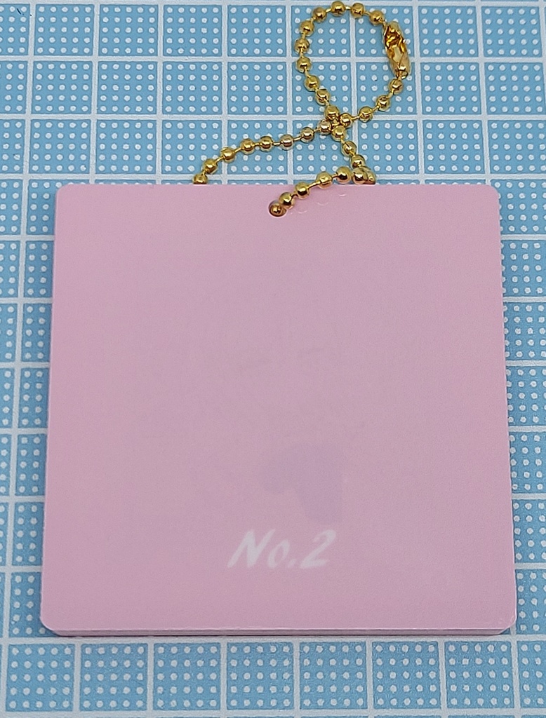 ダイカットドミノアクキー