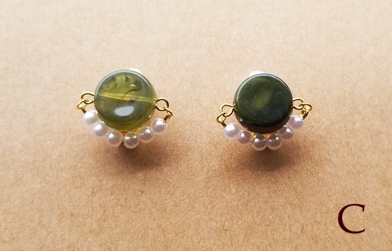 フェイクストーンコインとボトムパールのイヤリング(カラーバリエーション有)