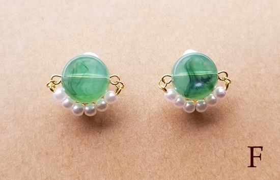 フェイクストーンコインとボトムパールのイヤリング(カラーバリエーション有)