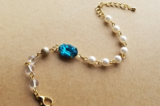 オーバルカットビジューのジュエリーブレスレット(バリエーション有)