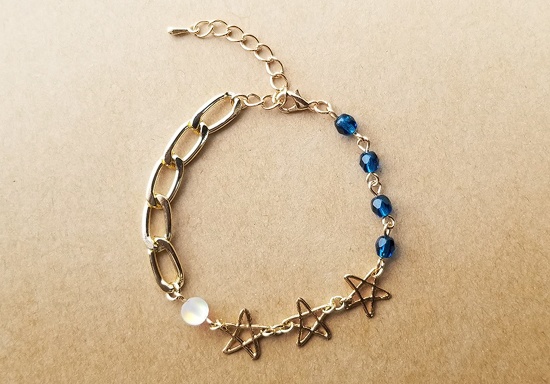 ホールドスターとチェーンのブレスレット