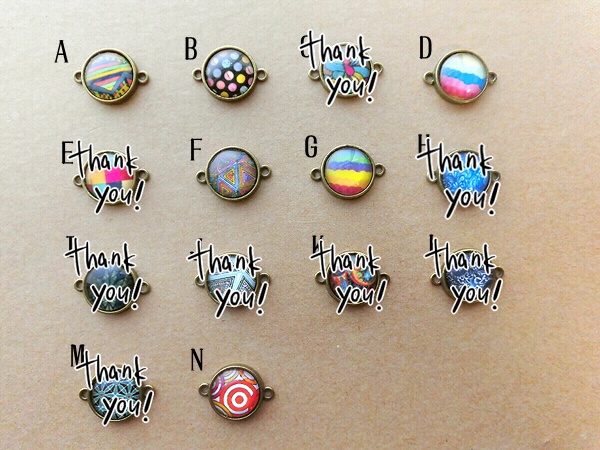 ガラスカボションのワンポイントブレスレット(バリエーション有)