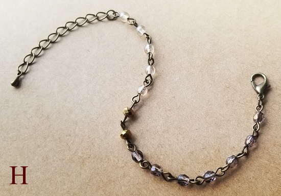 小粒チェコビーズのブレスレット(バリエーション有)