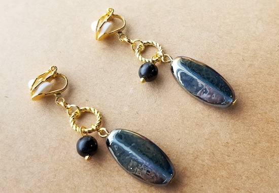 オーロラガラスのイヤリング(バリエーション有)