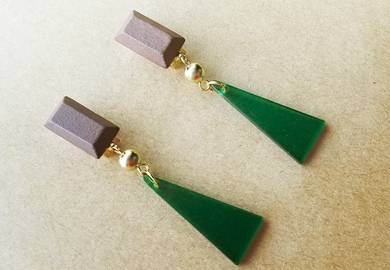 ウッド×トライアングルのイヤリング