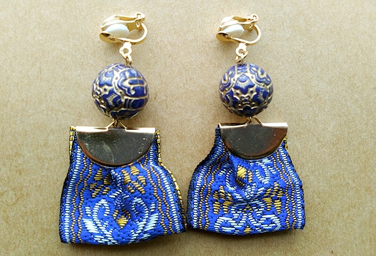 オリエンタルビーズとリボンタッセルのイヤリング（F）