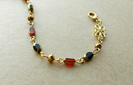 ステンドガラス風ビーズのブレスレット(バリエーション有)