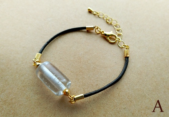 チューブガラスと革紐のブレスレット(バリエーション有)