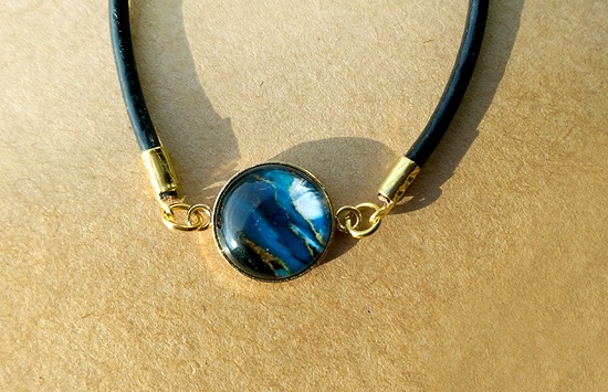 アルコールインク柄カボションの革紐ブレスレット(バリエーション有)