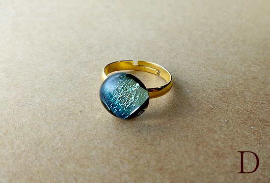 ダイクロガラスの指輪(バリエーション有)