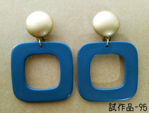 ★22/11/6追加★試作品放出500円sale (イヤリングのみ)