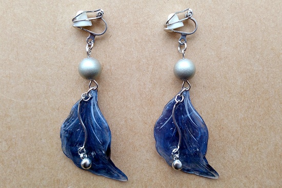 冬色落ち葉のイヤリング（B）