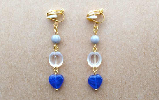 ブルーハートイヤリング（A）