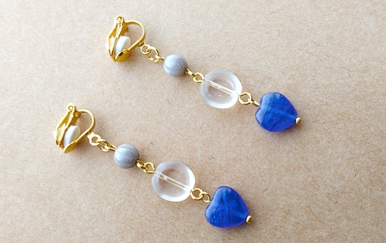 ブルーハートイヤリング(A)