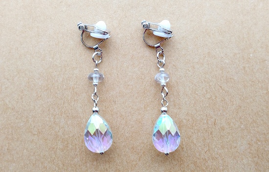 冬のクリスタルドロップイヤリング（A）