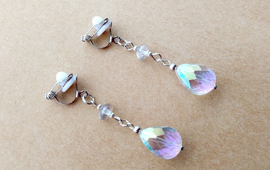 冬のクリスタルドロップイヤリング(A)