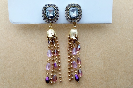 メタルカボションとビーズタッセルのイヤリング（C）