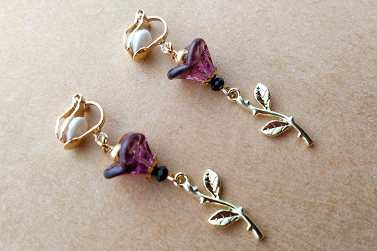 一輪の花イヤリング(紫の花)