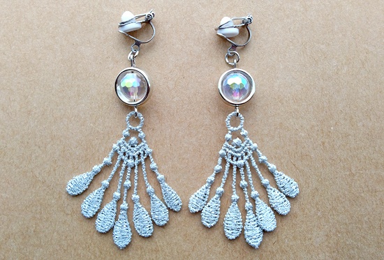 ニッティングレースのイヤリング(ドロップ)