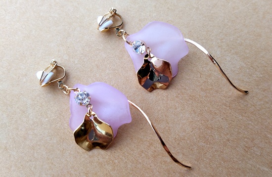 フロストペタルイヤリング(purple)