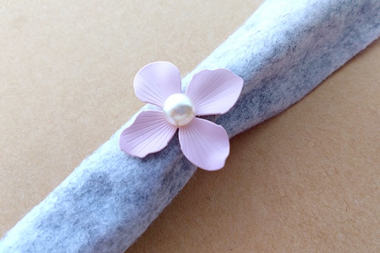 春色ペタルと一粒パールの指輪