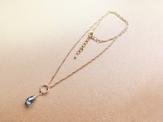 ※チェーンデザイン変更※青の雫ネックレス(mist blue)