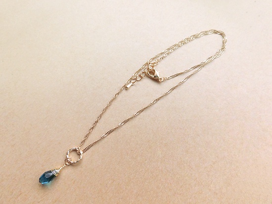 ※チェーンデザイン変更※青の雫ネックレス(ocean blue)
