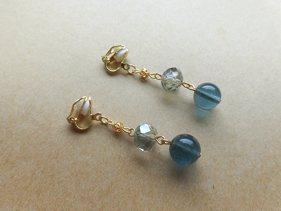 ブルーグリーンフローライトのイヤリング