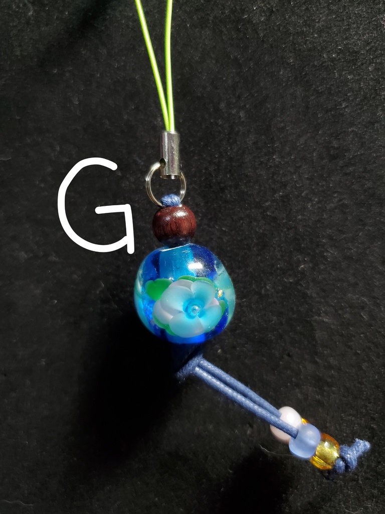 足場の花とんぼ玉