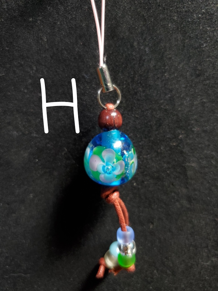 足場の花とんぼ玉