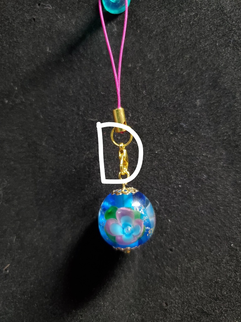 足場の花とんぼ玉