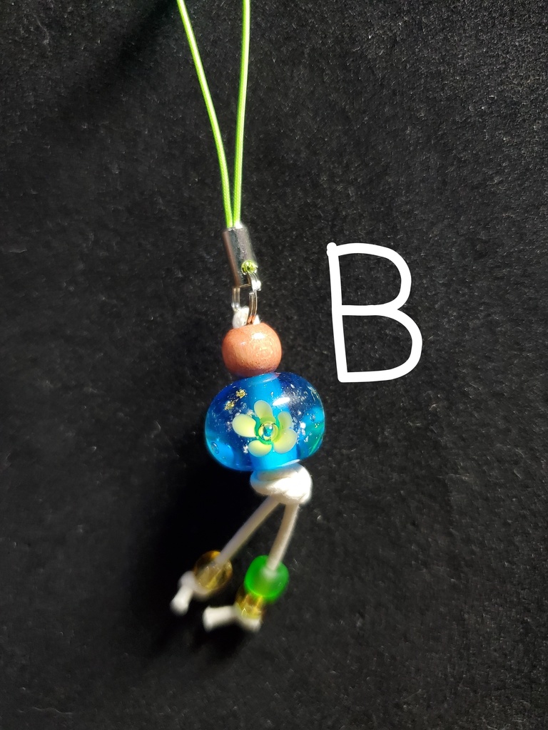 金色の花とんぼ玉